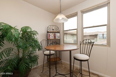 Eat-in Kitchen