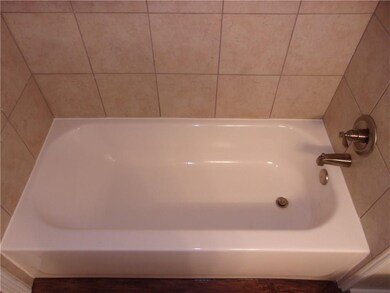 5715 N Tulsa Ave, Oklahoma City, OK 73112 - photo 7