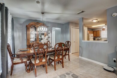 3611 Red Fir Dr, Houston, TX 77088 - photo 4