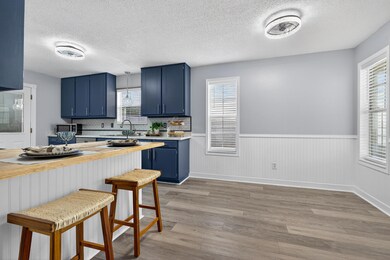 487 Cascabellas St, Mary Esther, FL 32569 - photo 6