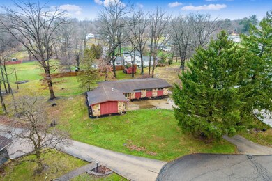 002_bcea9e_OM- 1720 Fir Ct083