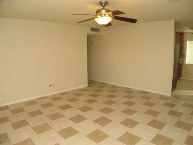 Living Rm