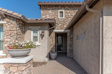 16772 W-008-020-entryway-MLS_Size