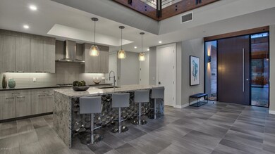 005_KITCHEN AREA