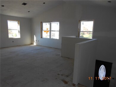 37 Laflamme Ave, Woonsocket, RI 02895 - photo 7