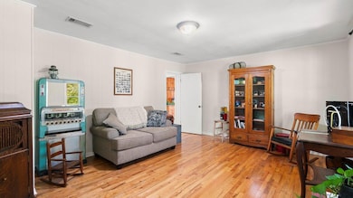 693 Joe Perrett Rd, Laurel, MS 39443 - photo 6