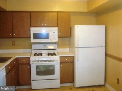 146 Covered Bridge Ct unit 146, Sewell, NJ 08080 - photo 6