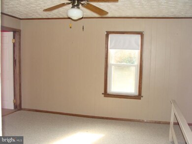 333 W 11th St, Front Royal, VA 22630 - photo 5