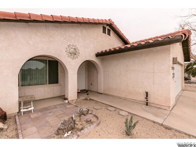 Cute front entry