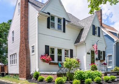 322 S Jenison Ave, Lansing, MI 48915 - photo 3