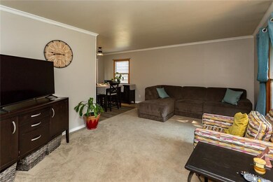 1622 57th Place, Des Moines, IA 50310 - photo 7