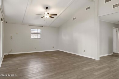 2-web-or-mls-122 Beta Dr-2