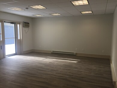 68 Pleasant St unit 4, Newburyport, MA 01950 - photo 5