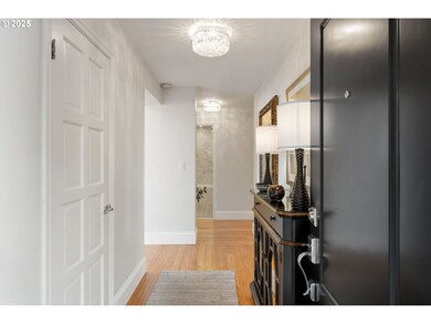 Grant Tower unit 2225, Portland, OR 97201 - photo 3