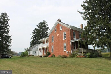 1104 Rickenbach Rd, Reading, PA 19605 - photo 2