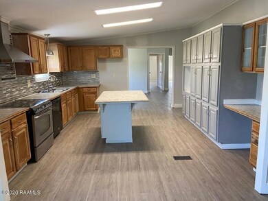 427 St Henry Dr, Eunice, LA 70535 - photo 6