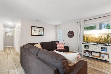8-web-or-mls-Pohatcong Ave-1706-008