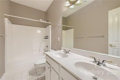 1312 Golden Ridge Rd, Clover, SC 29710 - photo 3