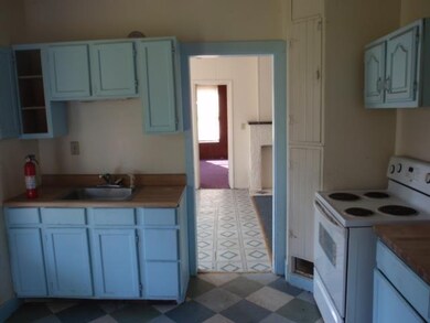 7 Clover St, Rutland, VT 05701 - photo 5