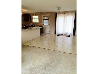 22 Pawtucket Ave, Warren, RI 02885 - photo 5