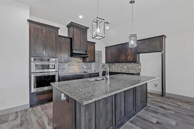 900 Sam St, Springtown, TX 76082 - photo 4