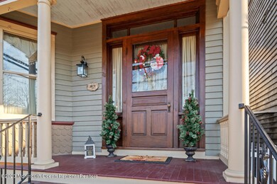 06_05Front_Exterior_mls