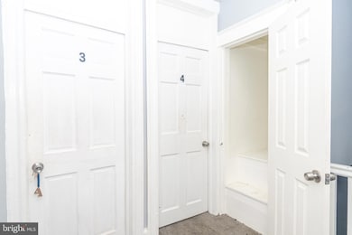 409 N Edgewood St, Baltimore, MD 21229 - photo 7