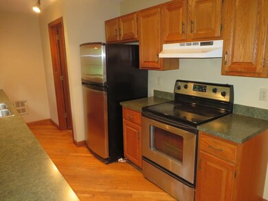 1 Adams Ct unit A, South Deerfield, MA 01373 - photo 4