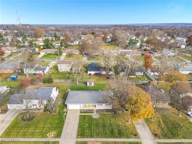 4093 Randall Dr, Brunswick, OH 44212 - photo 2