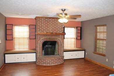 1304 E Jefferson St, Americus, GA 31709 - photo 5
