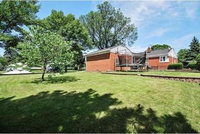 792 S York St, Elmhurst, IL 60126 - photo 7