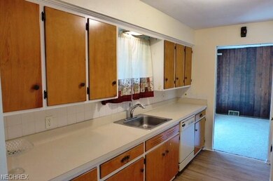 Loaded with plenty of Cabinet and Counter Space, y