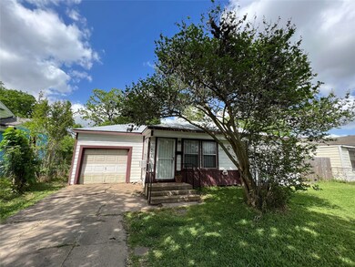 4623 Perry St, Houston, TX 77021 - photo 2