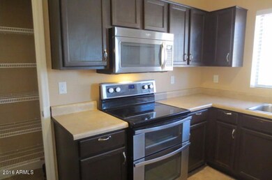 c Kitchen 3