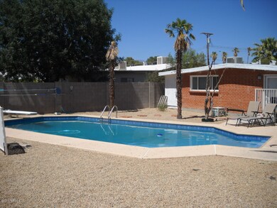 1423 N Woodland Ave, Tucson, AZ 85712 - photo 5