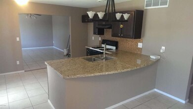 2637 N 48th Dr, Phoenix, AZ 85035 - photo 4