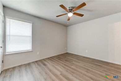 609 Lost Trail unit A, Copperas Cove, TX 76522 - photo 2