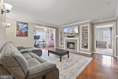 8301 Bluebird Way unit H, Lorton, VA 22079 - photo 2