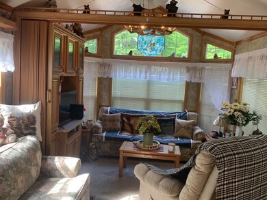 207 Hickory Place unit WD2-207, Eagle Lake, PA 18424 - photo 6