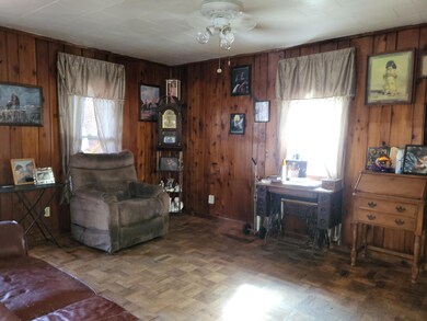 925 Hopson St, Johnson City, TN 37601 - photo 5