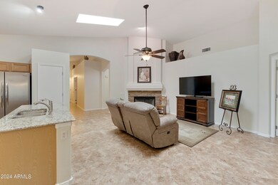 3875 E Vaughn Ave unit 2B, Gilbert, AZ 85234 - photo 6