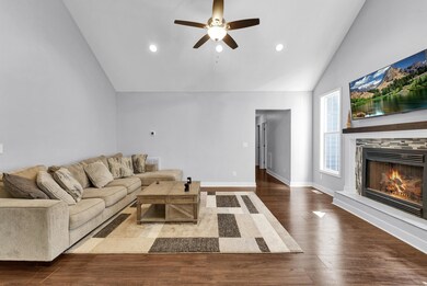 114 Osage Dr, Louisburg, NC 27549 - photo 5