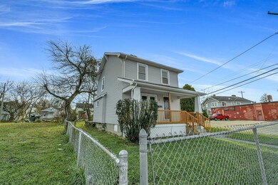 2-web-or-mls-1371-e-23rd-ave