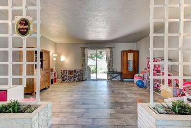 4312 NW 59th Terrace, Oklahoma City, OK 73112 - photo 4