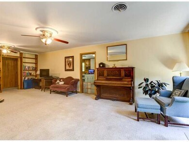 Den/Family/Great Room.