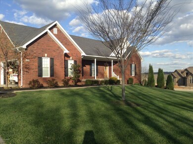 130 S Sunshine Dr, Shepherdsville, KY 40165 - photo 4