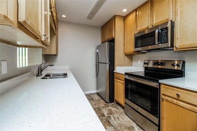 421 Kee St, Apopka, FL 32712 - photo 7