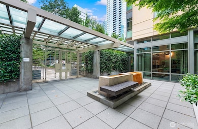 Azur unit S-403, Seattle, WA 98121 - photo 2