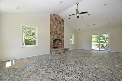 4 Fairway Dr, Shirley, MA 01464 - photo 4