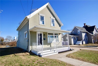 3 Vose St, Westerly, RI 02891 - photo 2